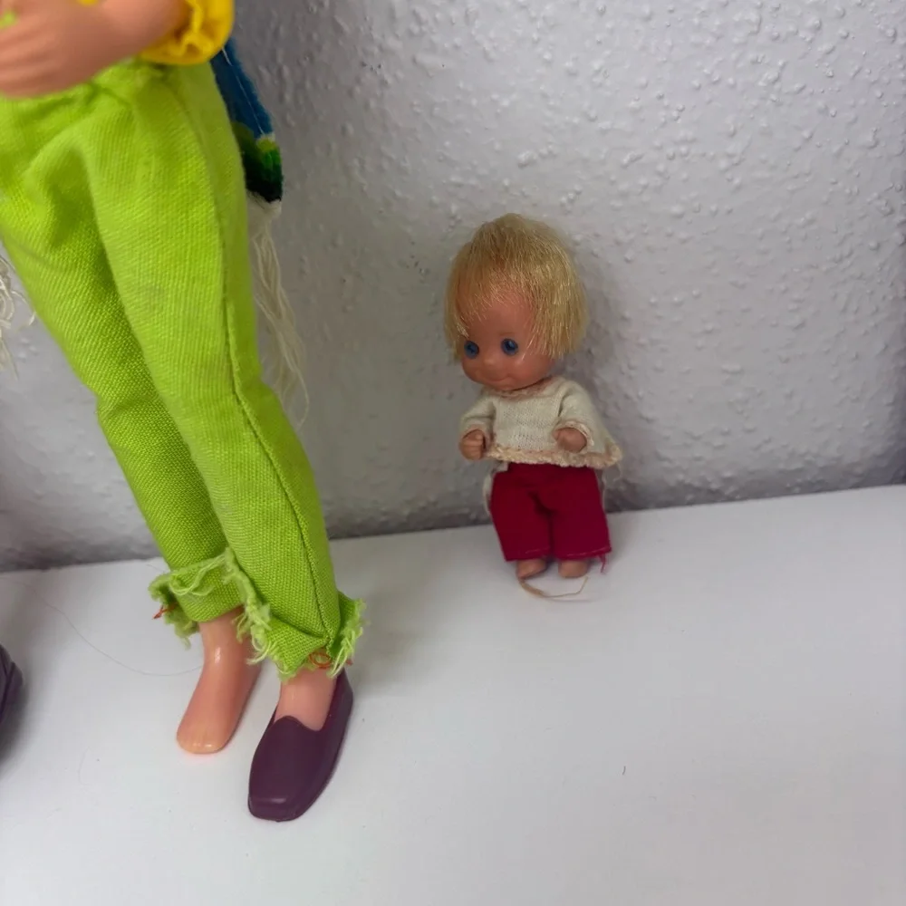 SUNSHINE FAMILY LITTLE SWEETS Baby Boy Dolls with Clothes 1973 Mattel lot - Picture 4 of 9